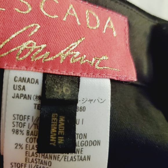 Escada zipper velvet pant without the stuff around it - Picture 6 of 10